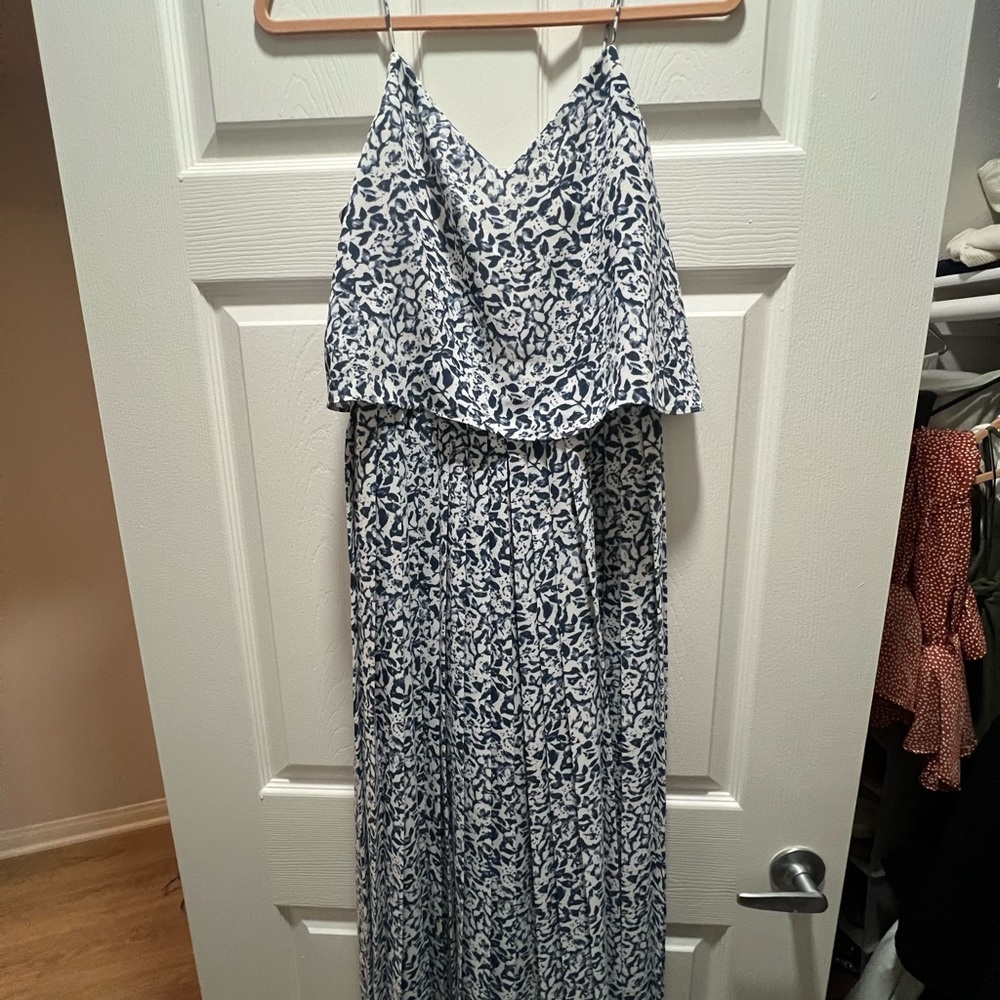 Elegant Blue and White Floral Dress